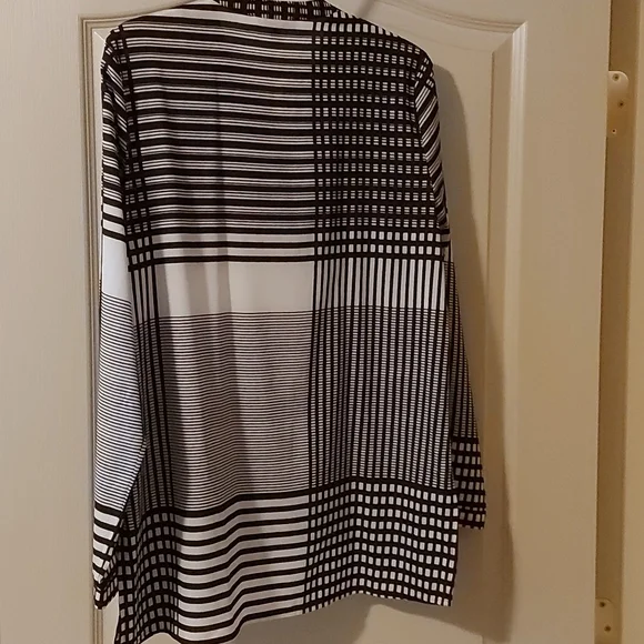 Calvin Klein blouse - Picture 2 of 2